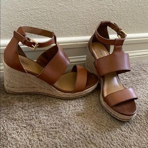 Leather wedges